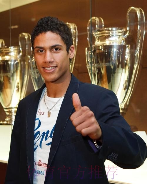 瓦拉内在曼联表现远低预期 后者认为皇马做了好生意 瓦拉内在曼联表现远低预期 后者认为皇马做了好生意